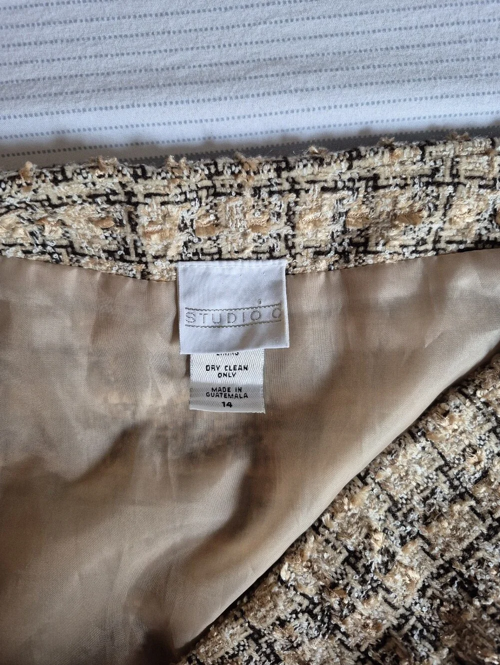 Studio C Beige and Black woven yarn tweed mini skirt Size 14